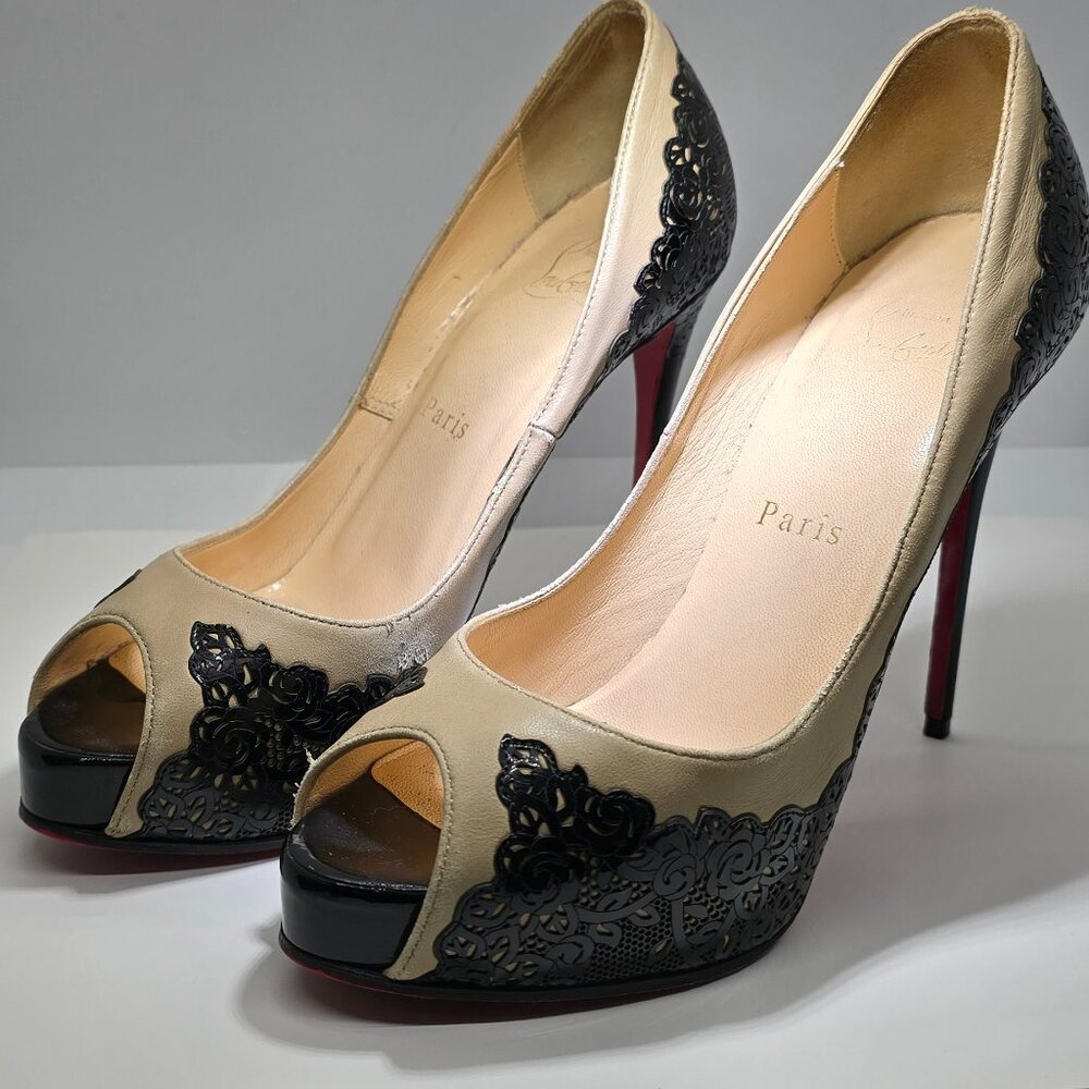 Christian Louboutin Two Tone Laser Cut Lace Patent And Leather Veramucha Peep To